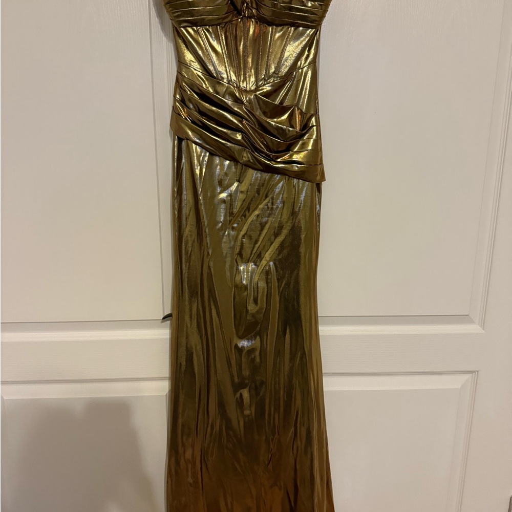 Elegant Gold Strapless Prom Dress